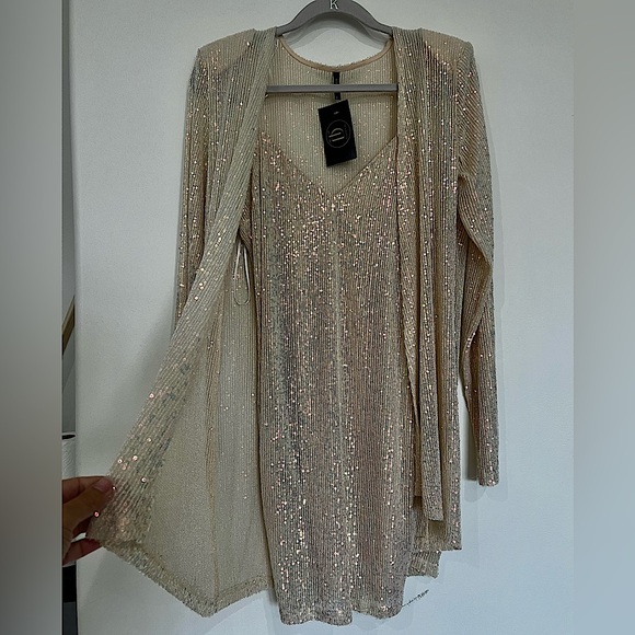 2 Piece jacket and mini dress by Blanc size L - Picture 2 of 8